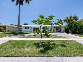 920 SE 16th Ct, Deerfield Beach, FL 33441