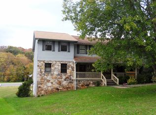 127 Golfcrest Ln, Oak Ridge, TN 37830