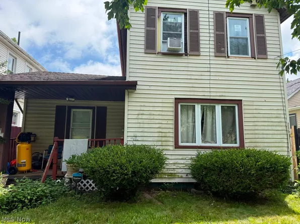 2713 Woodbridge Ave, Cleveland, OH 44109