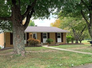 111 Sherwood Dr, Hillsboro, OH 45133
