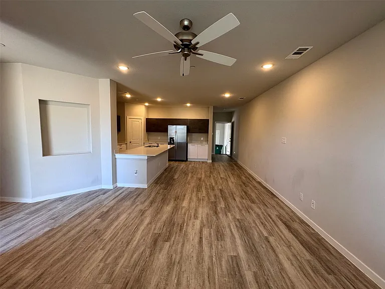 2354 Freshwater Ln — Photo 29