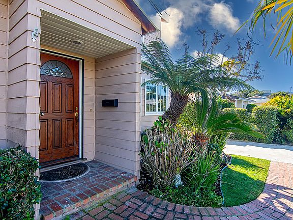 4th image of 12946 Rubens Ave