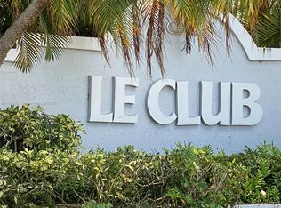 8520 SW 212th St APT 101, Cutler Bay, FL 33189