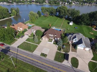2324 Shoreland Ave, Toledo, OH 43611