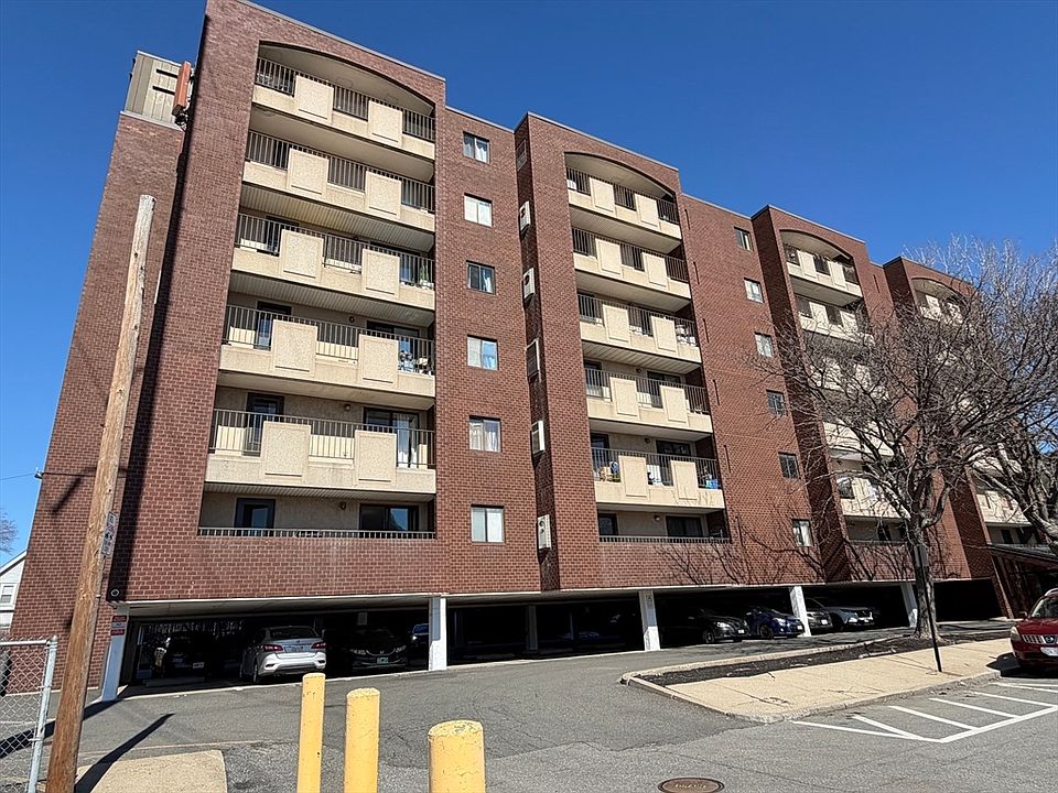 1st image of 39 Parlin St APT 203