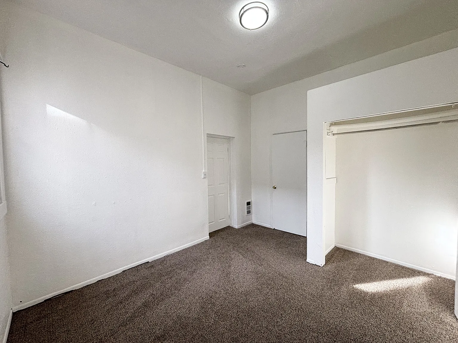 1110 E 200 S, Slc, Ut 84102 - 4 — Photo 4