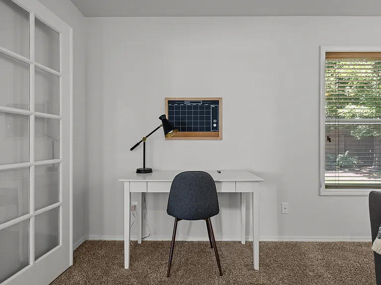 1528 E Falconrim Ct — Photo 37