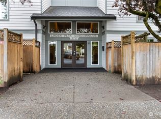 13717 Linden Ave N APT 113, Seattle, WA 98133