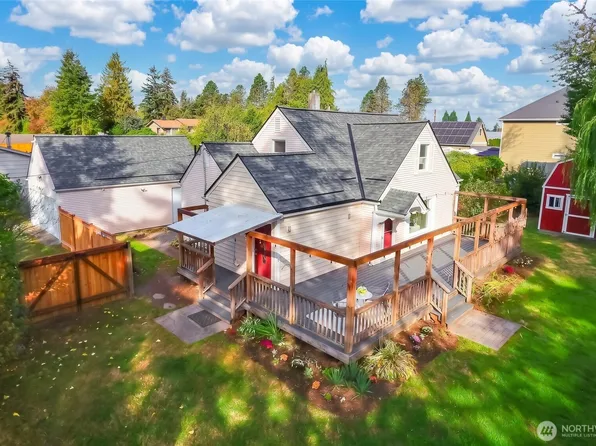 12119 24th Street E, Edgewood, WA 98372
