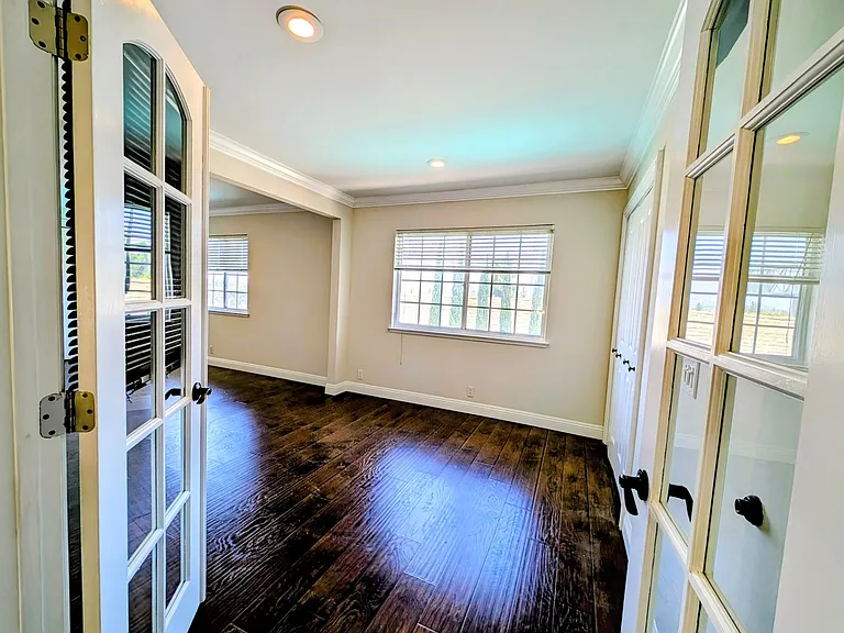 5517 E Edgemar Ave — Photo 20