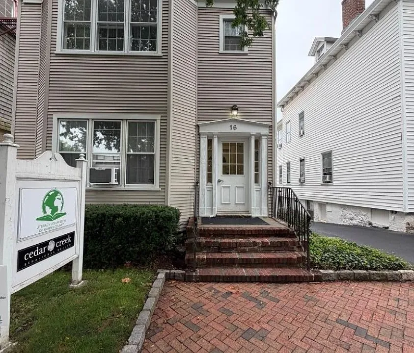 16 Elm St #3