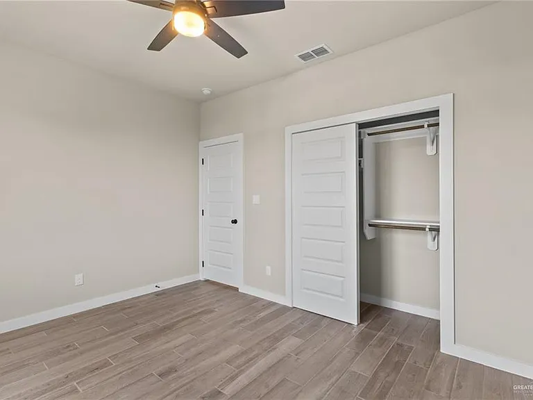 4809 S Markland Ave — Photo 23