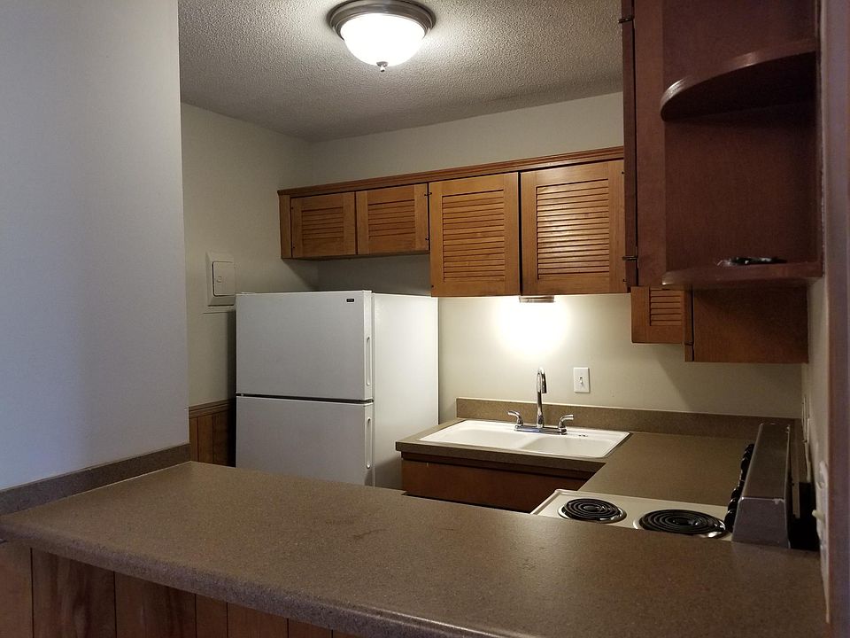 1st image of 516 Splitlog Ave APT 3