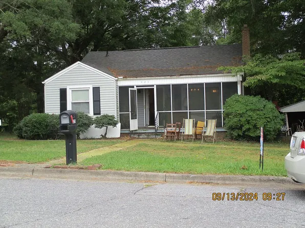 427 W 21st St, Newton, NC 28658