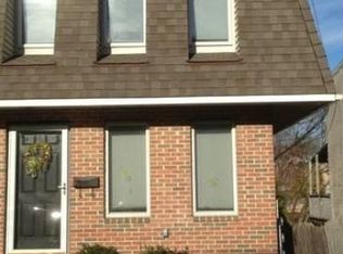 210 Maple St, Conshohocken, PA 19428