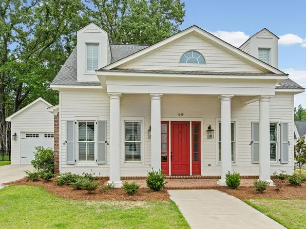 1049 Fieldstone Ln, Oxford, MS 38655