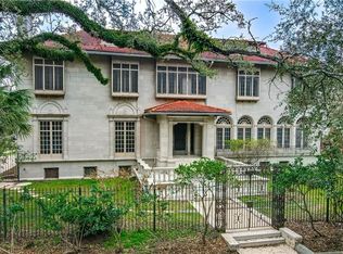 7003 Saint Charles Ave, New Orleans, LA 70118