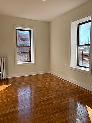 5th image of 4568 Manhattan College Pkwy APT J