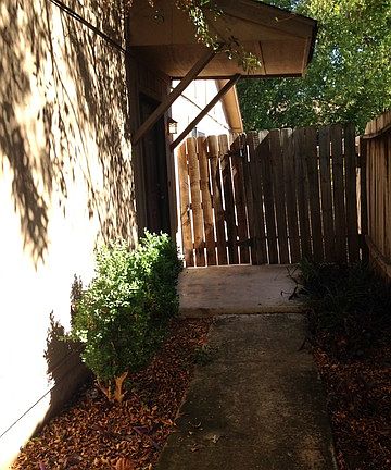 2nd image of 14508 Clovelly Wood