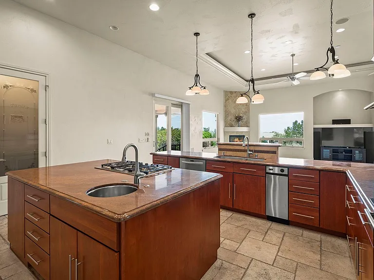 1459 Wolf Run Rd — Photo 10