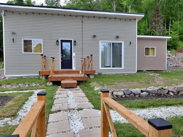 6711 E Bay Hwy, Big Pond, NS B1J 0B7