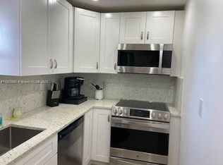 3201 NE 14th Street Cswy APT 605, Pompano Beach, FL 33062