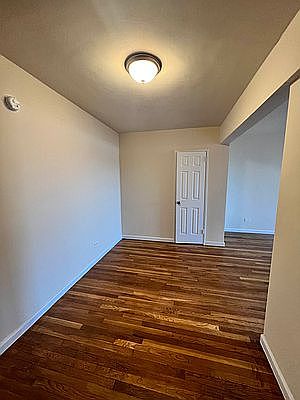4th image of 85-15 139th St #1E