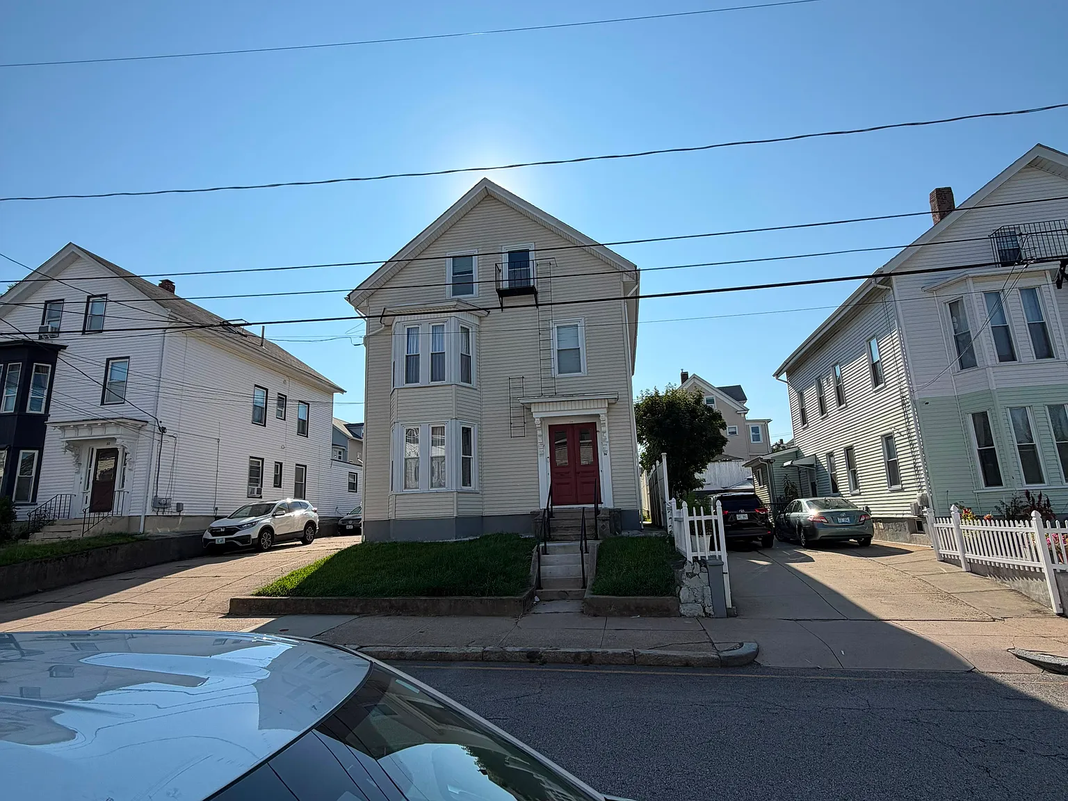 2 bed, 577 sqft, $1,700 — Photo 3