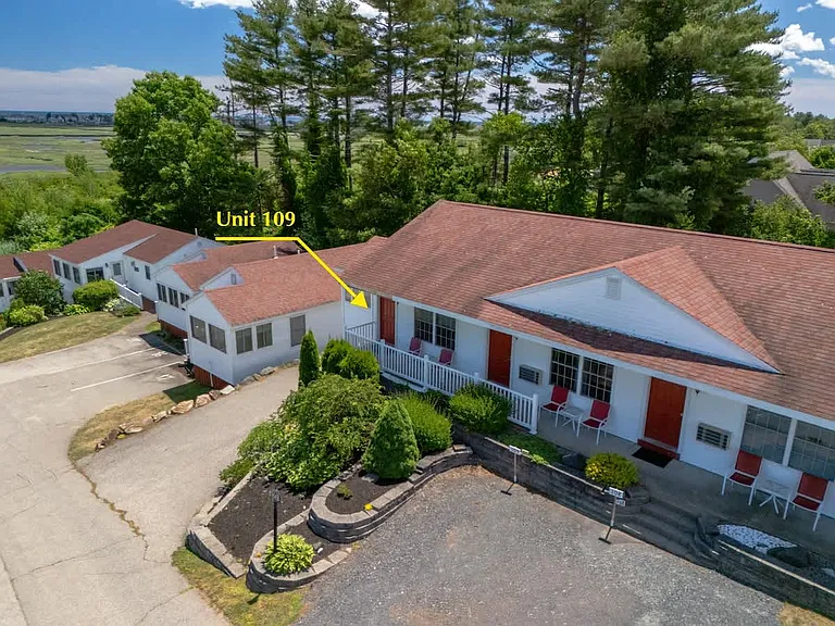 1139 Post Rd #109 — Photo 15
