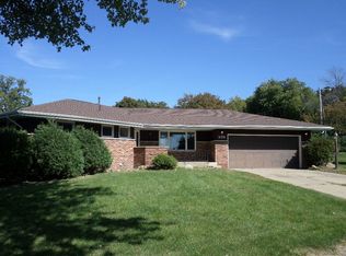 101 W Roosevelt St, Harvard, IL 60033