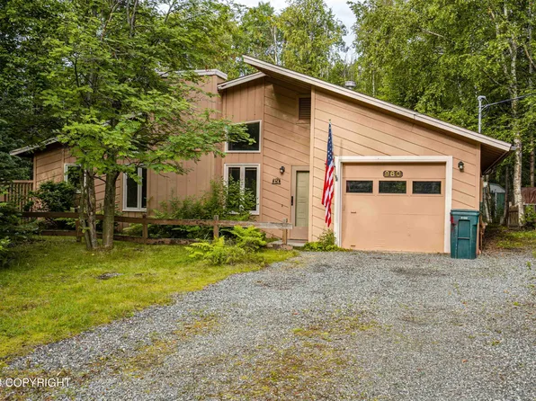 960 W Sarahs Way, Wasilla, AK 99654