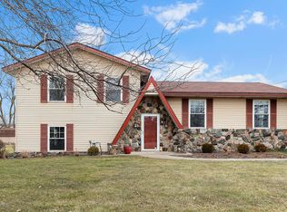 10011 Riley St, Zeeland, MI 49464