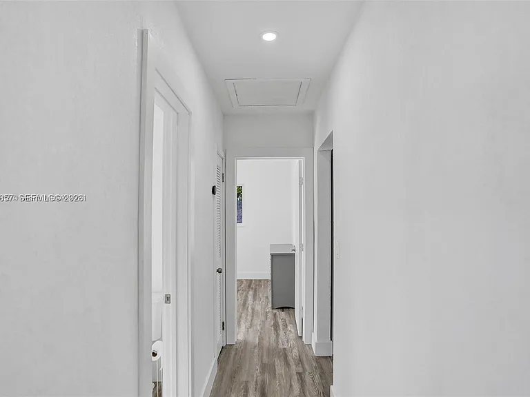 236 NW 42nd St — Photo 11