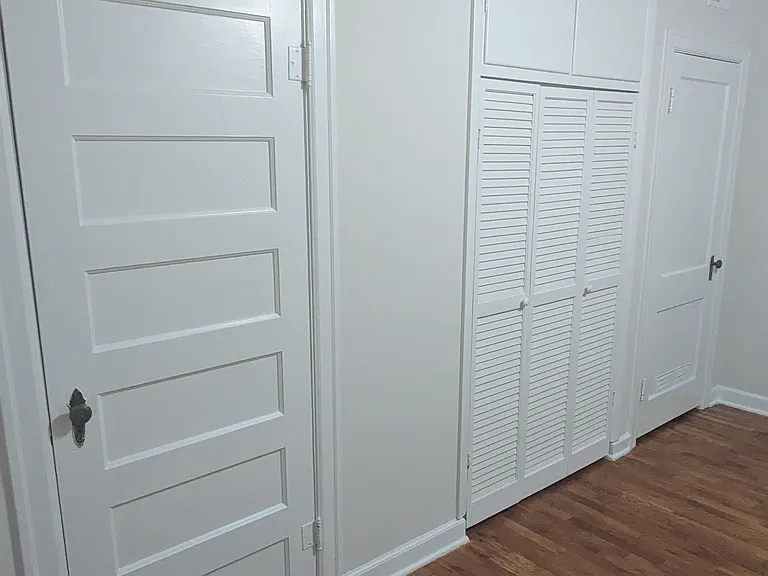 135 Oak St #3 — Photo 9