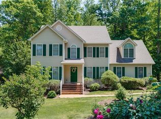 8613 Bay Knolls Ct, Midlothian, VA 23112