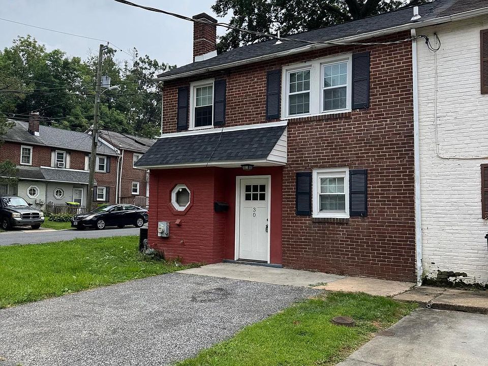 1st image of 30 N Pennewell Dr