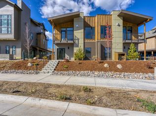 12975 Winter Camp Way #11, Truckee, CA 96161