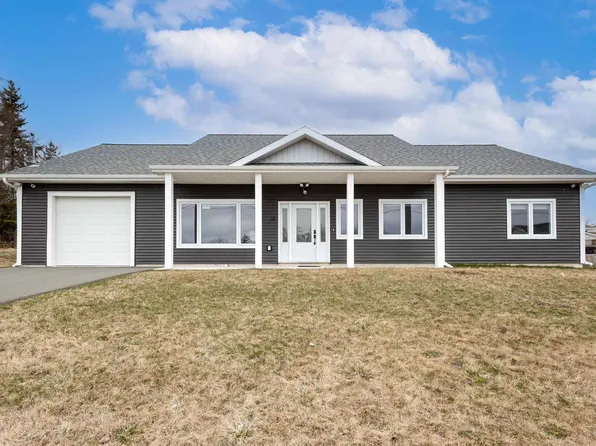 91 Ridgevale Dr, Cape Breton, NS B1R 2L9