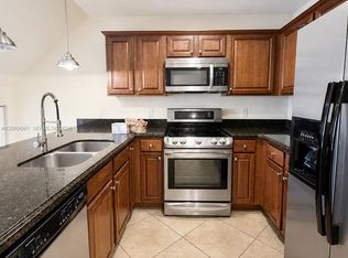 1000 Palm Trl APT 3, Delray Beach, FL 33483