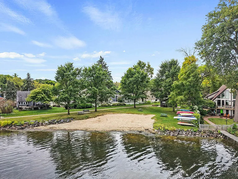 Harbor Ct — Photo 55