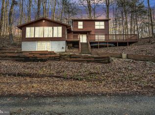 22 Woodland Dell Rd, Delta, PA 17314