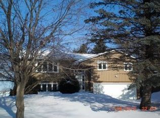 1573 Lamotte Dr, Lino Lakes, MN 55038