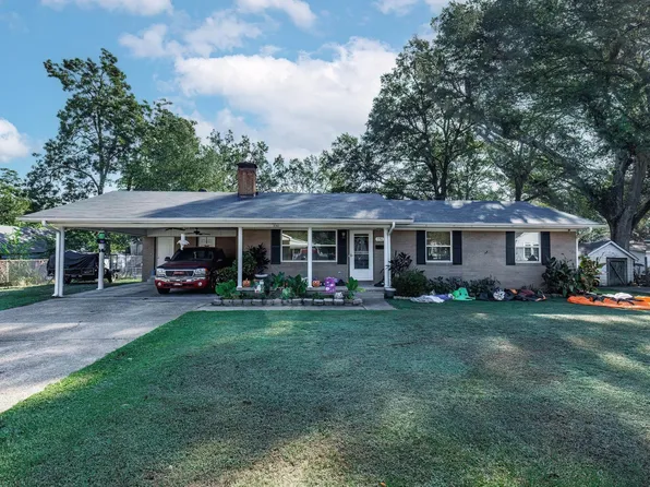 330 N 14th St, Arkadelphia, AR 71923