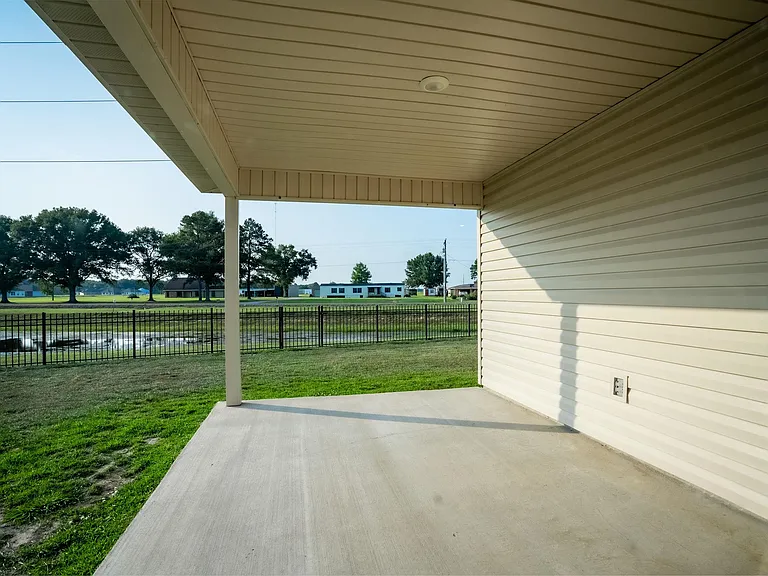101 Eagle Lake Dr — Photo 31