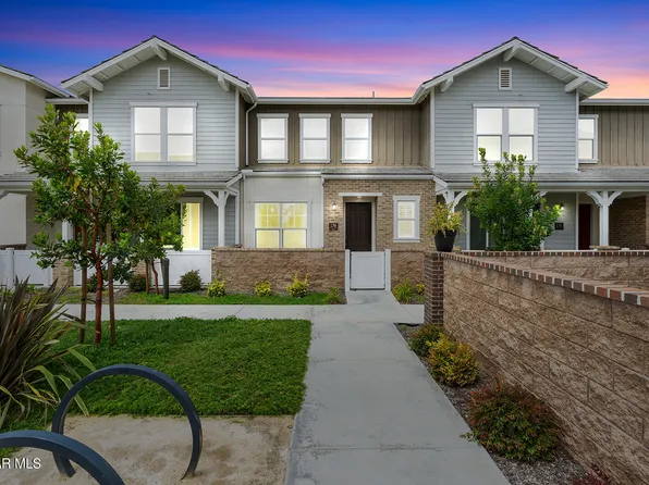 136 Farmhouse Dr Unit 3, Simi Valley, CA 93065