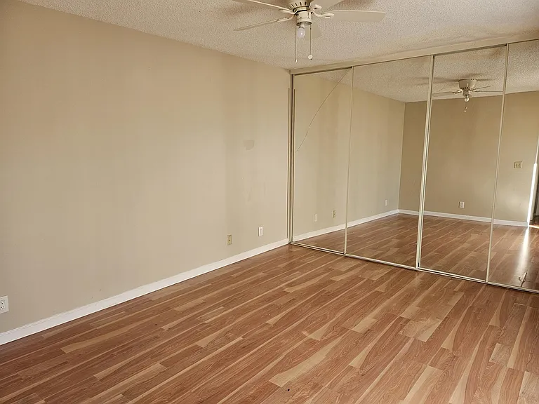 6134 Seven Springs Blvd #40D — Photo 7