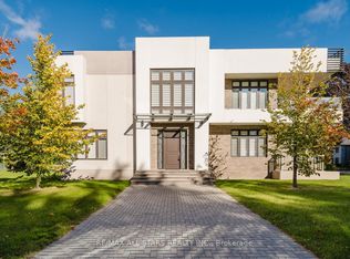 26 Lancer Dr, Vaughan, ON L6A1E2