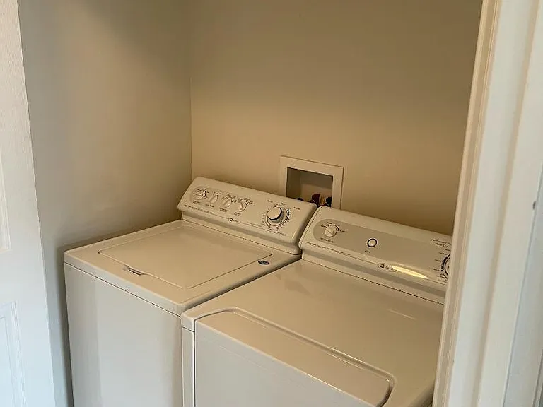 Unit Photo