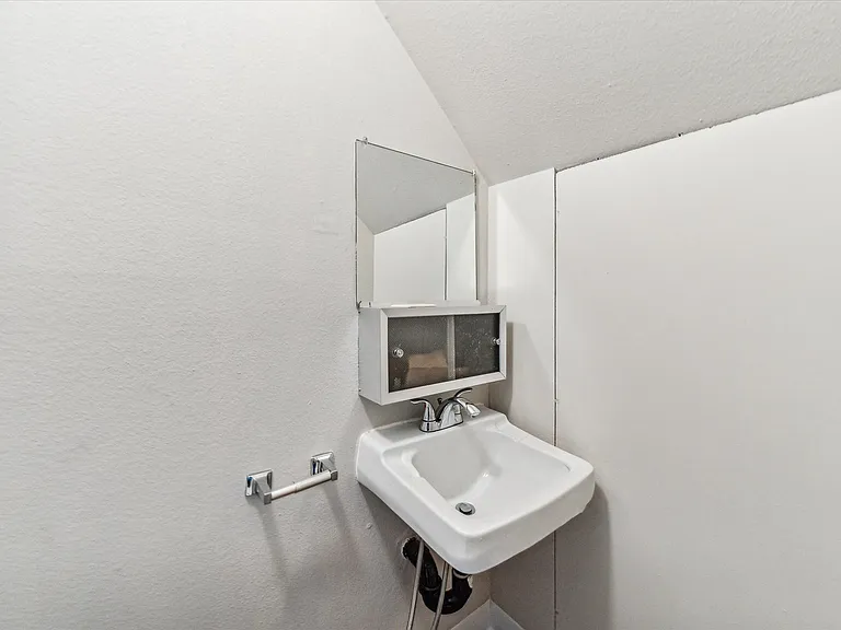 5847-5855 SE Holgate Blvd #5855 — Photo 28