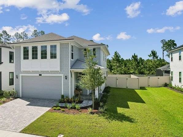 12 Bay Lake Dr